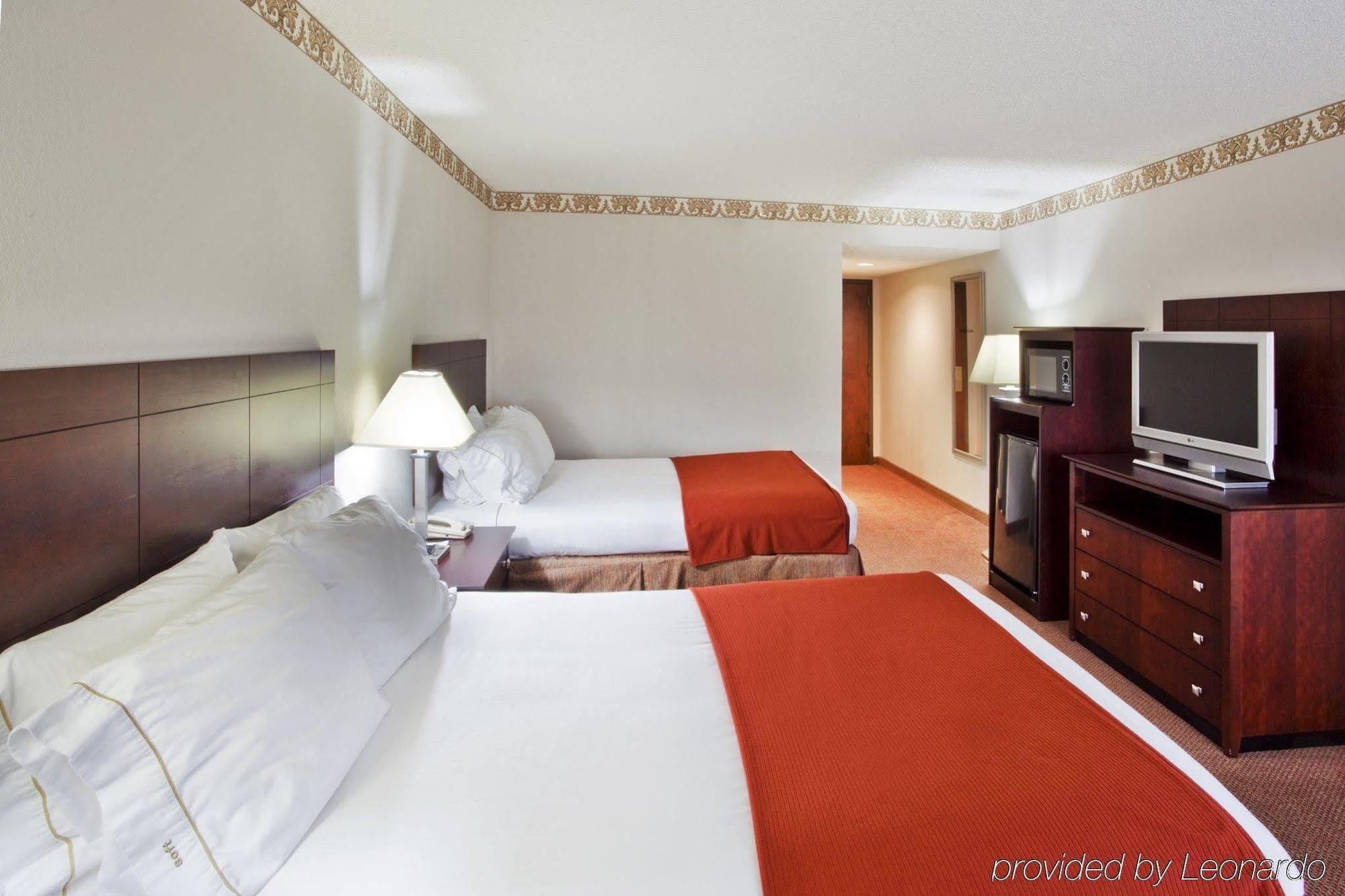 Holiday Inn Express Atlanta W Дугласвилл Экстерьер фото