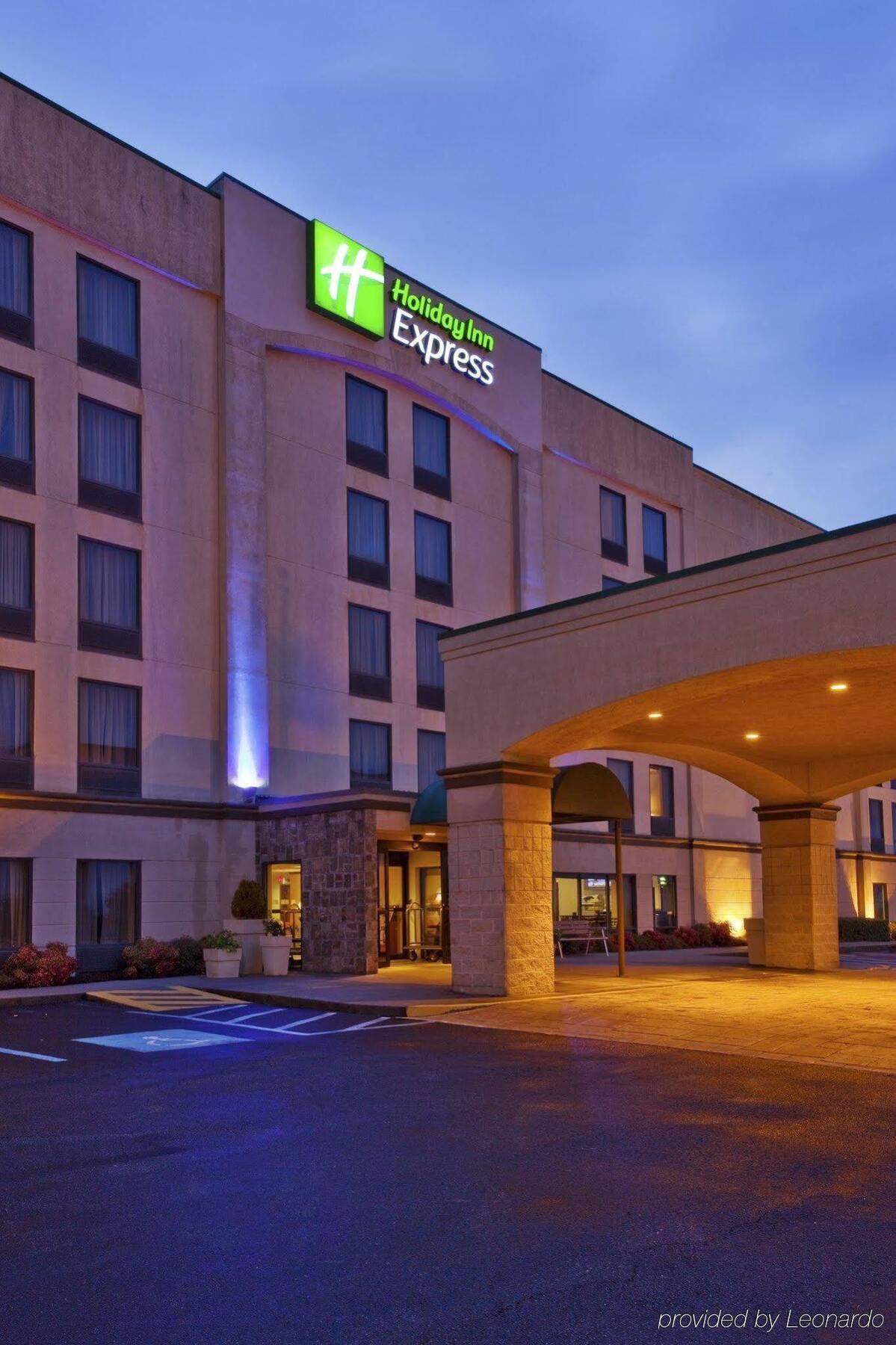Holiday Inn Express Atlanta W Дугласвилл Экстерьер фото
